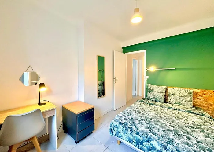 Apartamento Le Colbert, Spacieux, 4 Chambres, 4 Salles De Bain